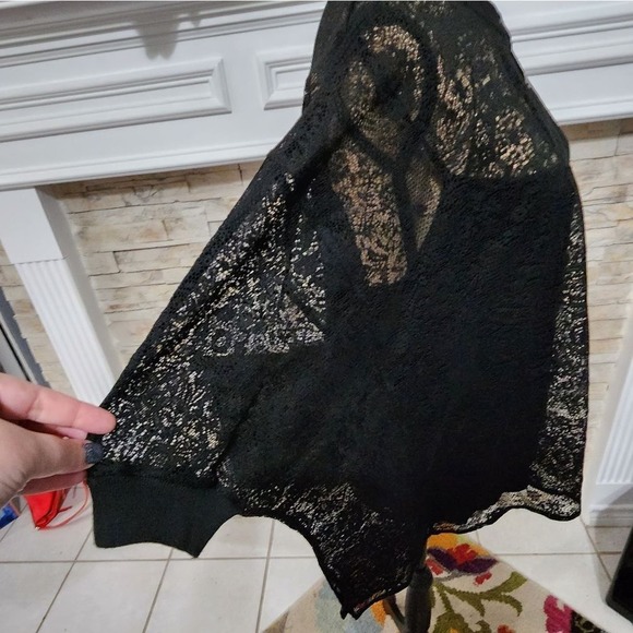 Desigual Cam Lola Embroidered Lace Black Swingy Blouse size medium new!!! - Picture 5 of 13